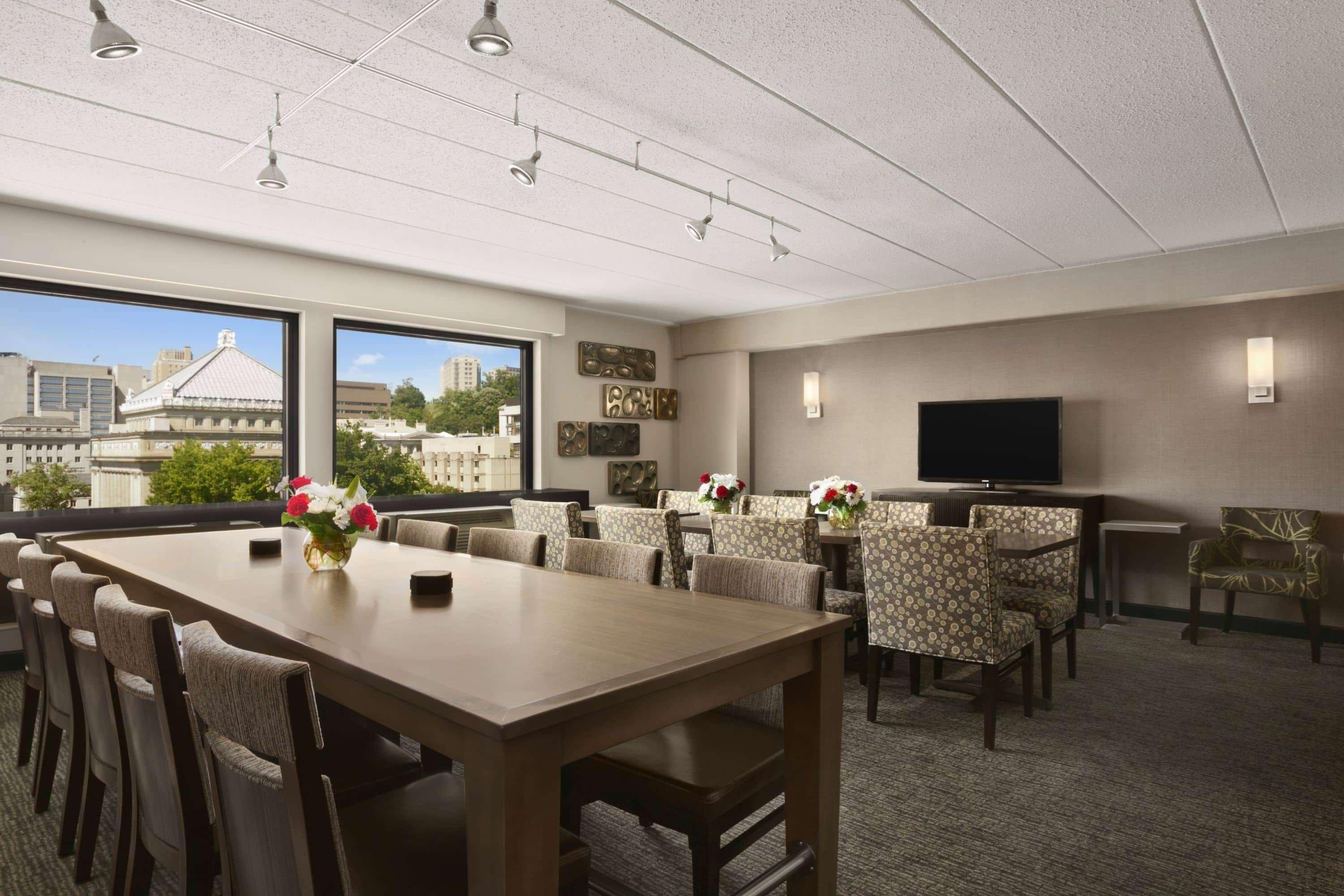 Wyndham Garden Midland Hotel Luaran gambar